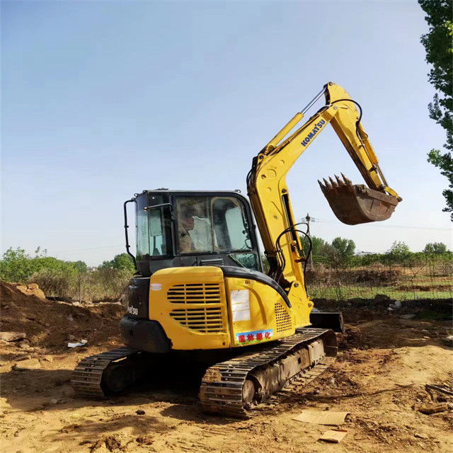 Sẵn sàng để làm việc và có kinh nghiệm sử dụng Nhật Bản komatsu pc 50 trong tình trạng tốt được bán