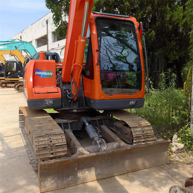8 tấn sẵn dùng Excavator cho công việc và có kinh nghiệm sử dụng Hàn Quốc nhập khẩu Doosan DX 75