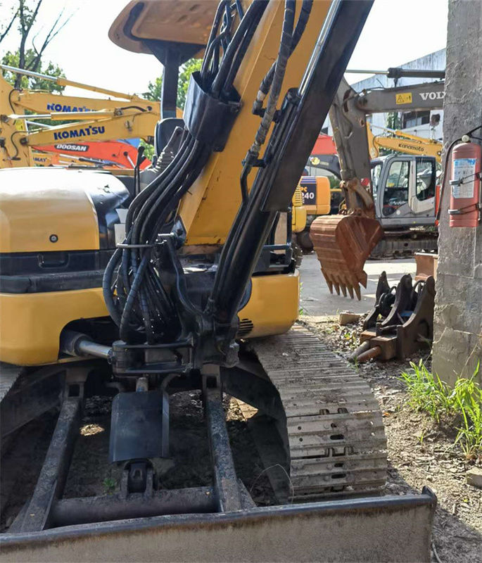 5 tấn sẵn sàng để làm việc và có kinh nghiệm sử dụng Nhật Bản nhập khẩu CAT 304 C CR trong tình trạng tốt