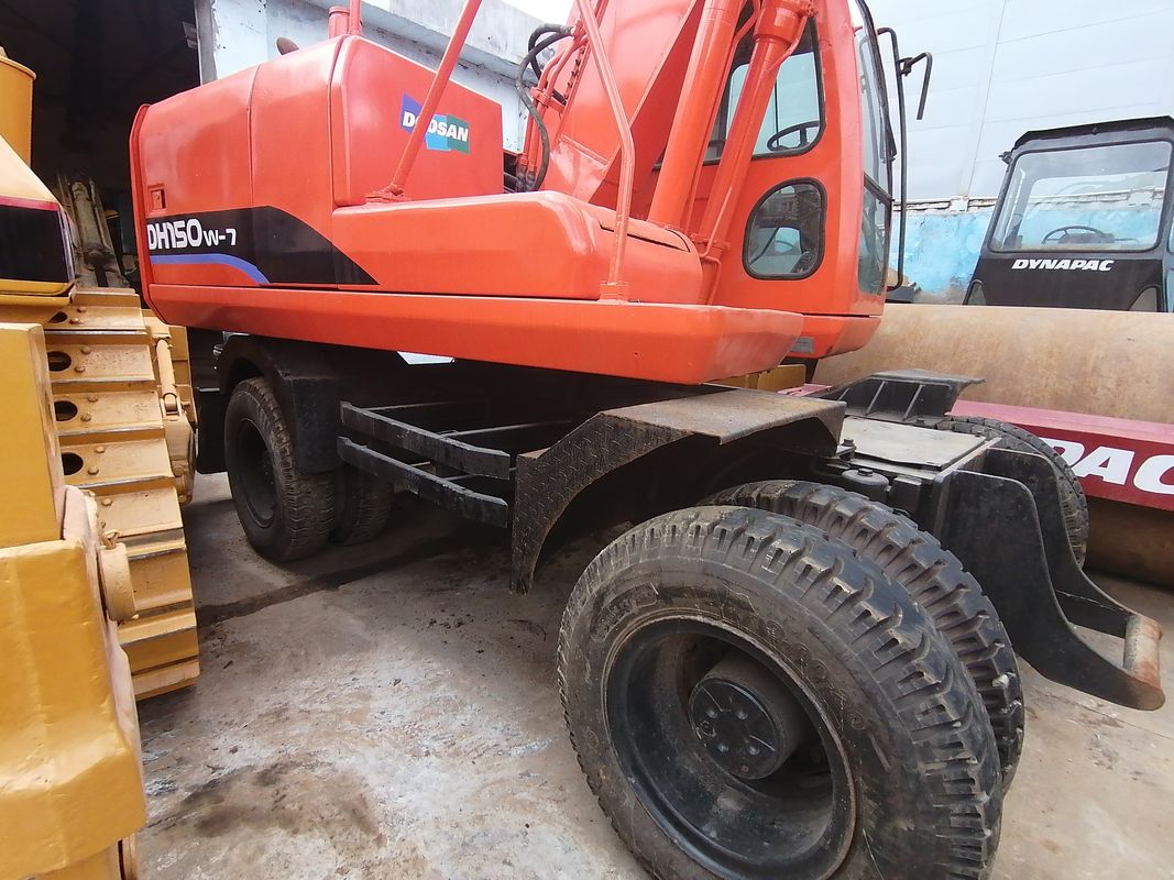 Sẵn sàng để làm việc và có kinh nghiệm sử dụng Hàn Quốc máy đào cũ DH150W-7 trong tình trạng tốt