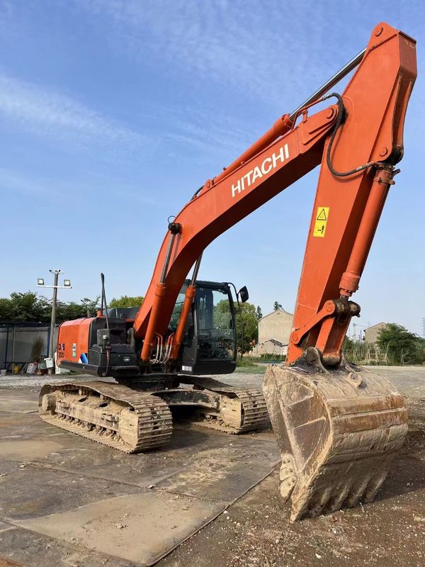 20 tấn sẵn dùng máy đào để làm việc và có kinh nghiệm sử dụng Hàn Quốc nhập khẩu Hitachi 200-5A trong tình trạng tốt