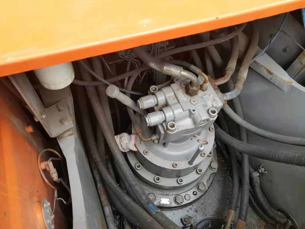 24 tấn sẵn sàng để làm việc và có kinh nghiệm sử dụng Nhật Bản nhập khẩu Hitachi 240-3G