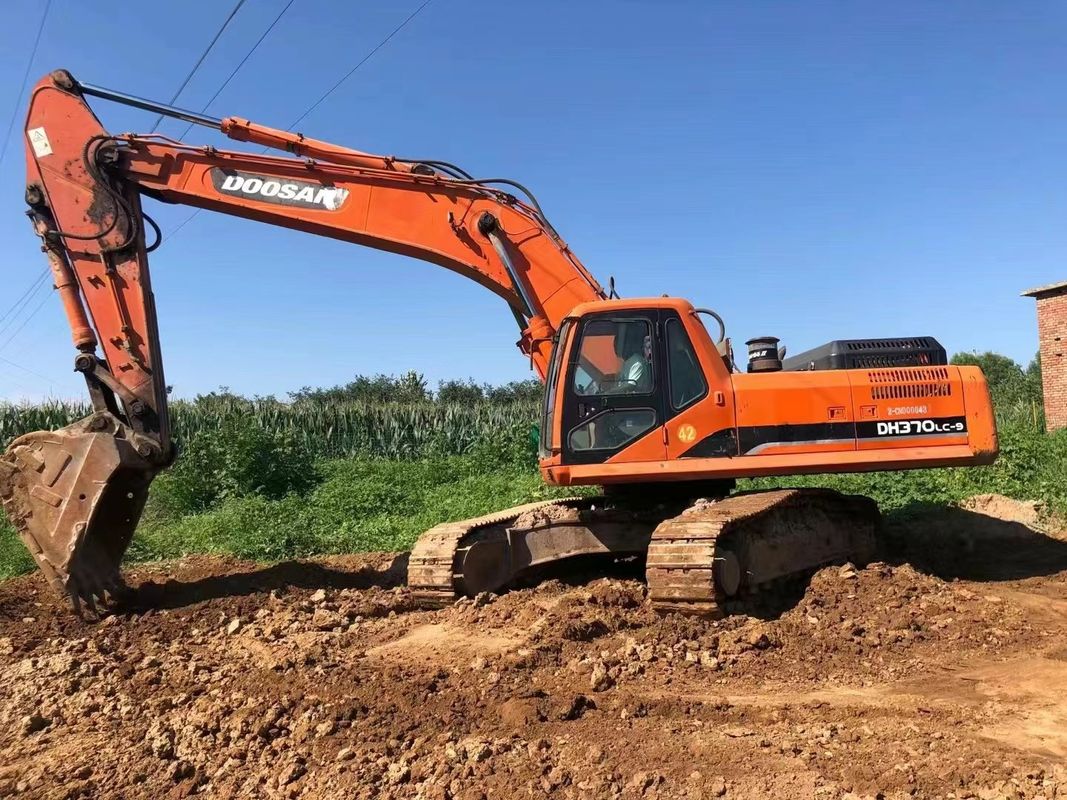 37 tấn sẵn dùng máy đào cho công việc và có kinh nghiệm sử dụng Hàn Quốc nhập khẩu DOOSAN DH370LC-9 trong tình trạng tốt