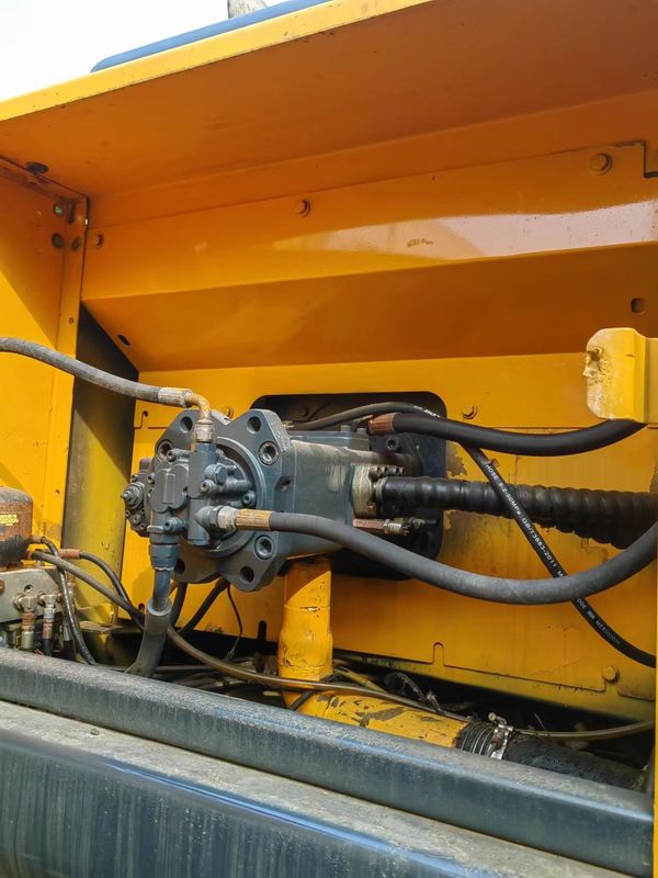 33 tấn sẵn sàng để làm việc và có kinh nghiệm sử dụng Hàn Quốc nhập khẩu Hyundai DH330LC-9