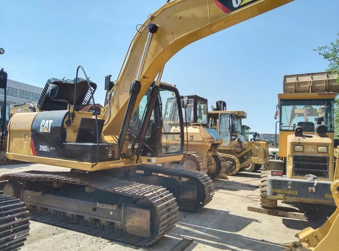 17.9 tấn gần như mới Nhật Bản nhập khẩu máy đào lượn được sử dụng sửa chữa CAT 318 D2L