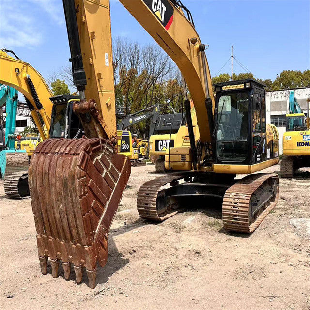 23ton sẵn sàng để làm việc và có kinh nghiệm sử dụng Nhật Bản Caterpillar 323 D trong tình trạng tốt