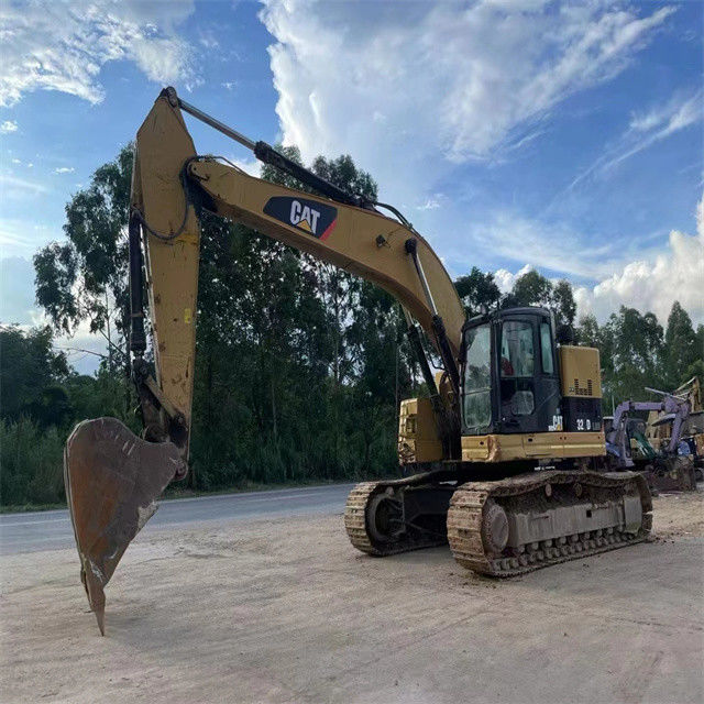 34.7 tấn sẵn sàng để làm việc và có kinh nghiệm sử dụng Nhật Bản Caterpillar 328 D trong tình trạng tốt