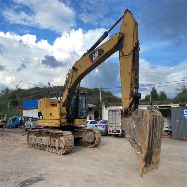 34.7 tấn sẵn sàng để làm việc và có kinh nghiệm sử dụng Nhật Bản Caterpillar 328 D trong tình trạng tốt
