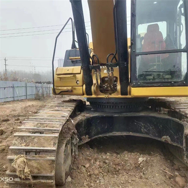 47.8 tấn sẵn sàng để làm việc và có kinh nghiệm sử dụng Nhật Bản Caterpillar 349 E trong tình trạng tốt