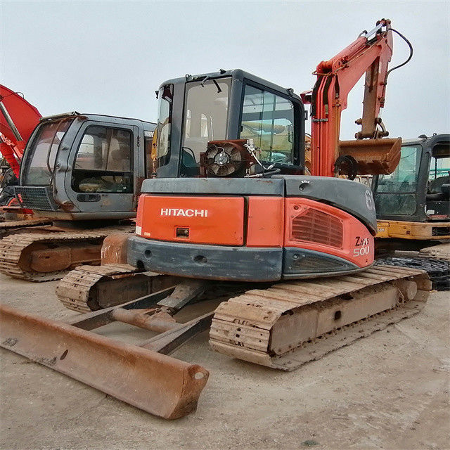 5 tấn sẵn sàng để làm việc và có kinh nghiệm sử dụng Nhật Bản nhập khẩu Hitachi ZX 50 U-2 trong tình trạng tốt