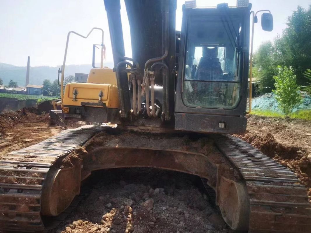 Thụy Điển nhập khẩu chất lượng cao Volvo EC380 máy đào lượn được sử dụng gần như mới