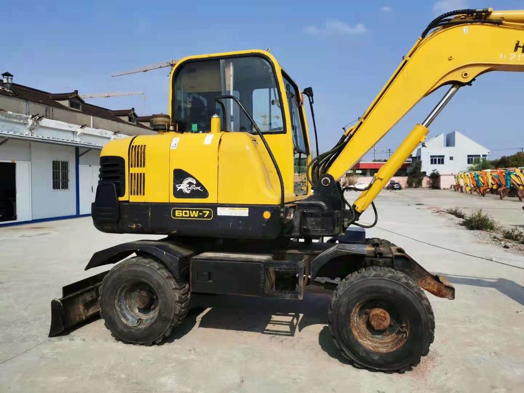 6 tấn sẵn sàng để làm việc Hàn Quốc nhập khẩu Hyundai R60-7 xe đào bánh xe cũ