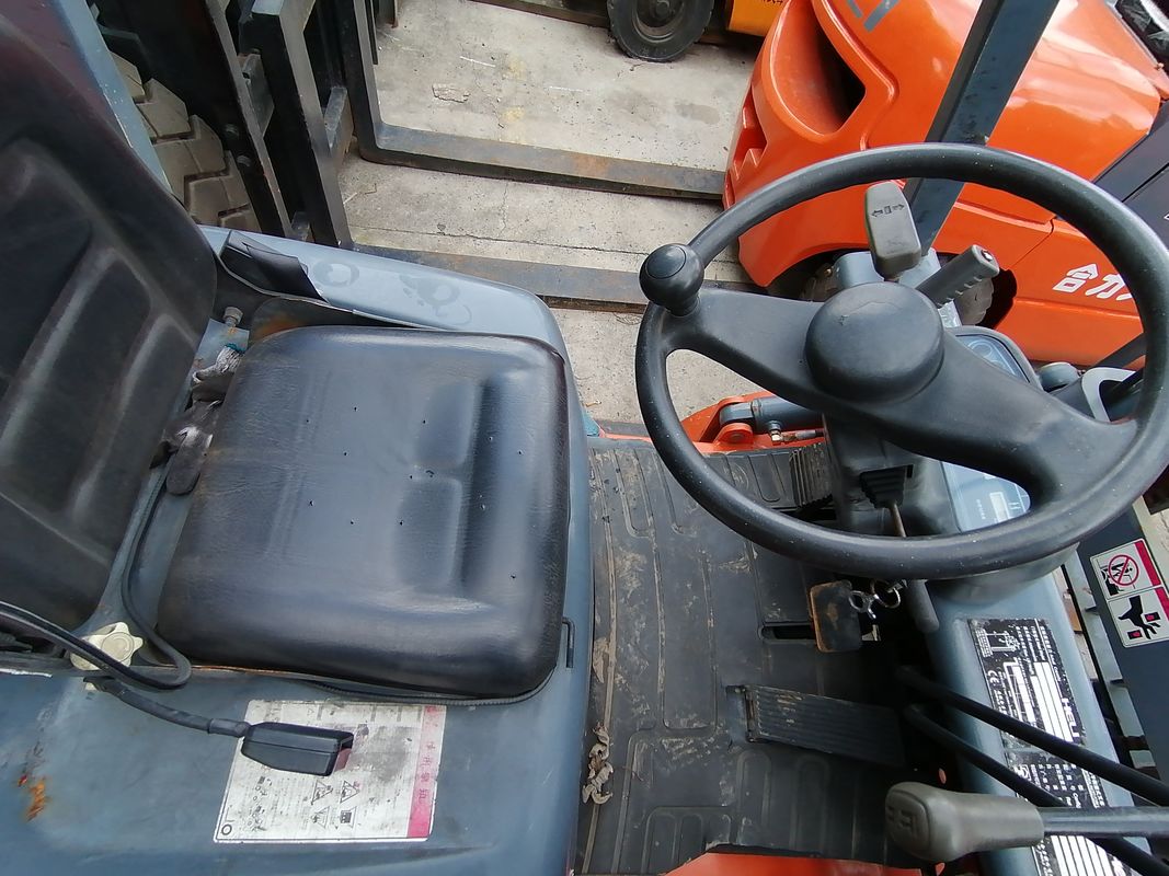 Máy nâng điện nhỏ gọn đã sử dụng HELI CPCD15 Máy nâng động cơ sức mạnh 1,5 tấn