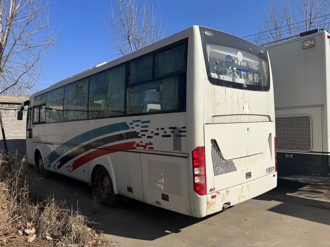 Xe buýt 40 chỗ ngồi chất lượng cao được sản xuất tại Trung Quốc Xe buýt YuTong được sử dụng với bảo hành một năm