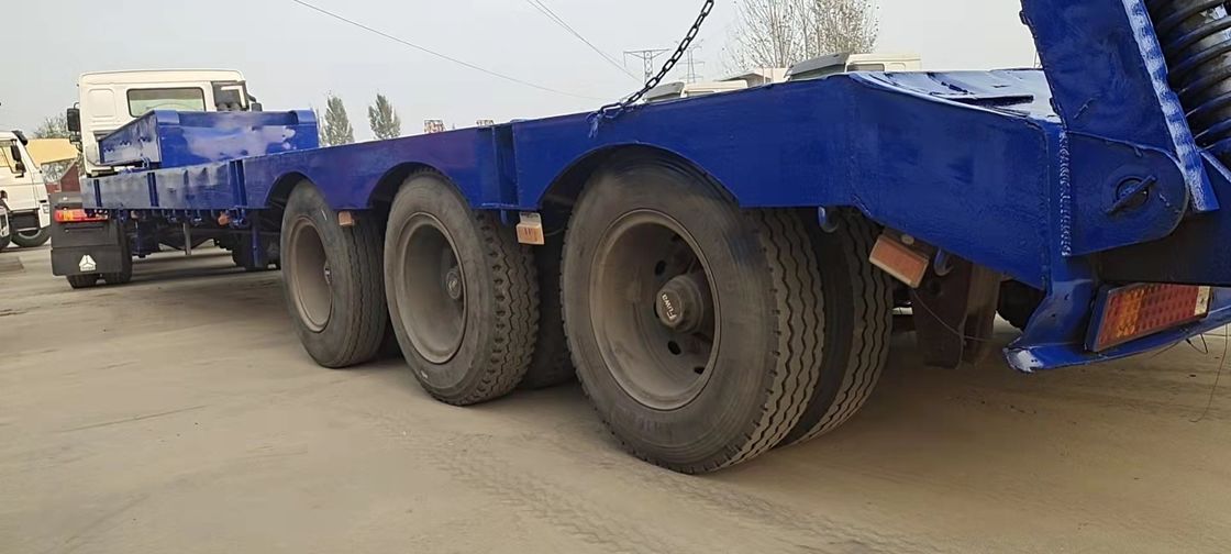 Semi-trailer hai trục thấp có độ trống đất thấp và khả năng chịu tải mạnh