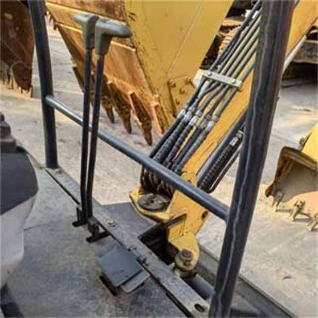 2 Tons sử dụng Nhật Bản Komatsu PC 20 MR máy đào bò với giờ làm việc thấp và lý tưởng