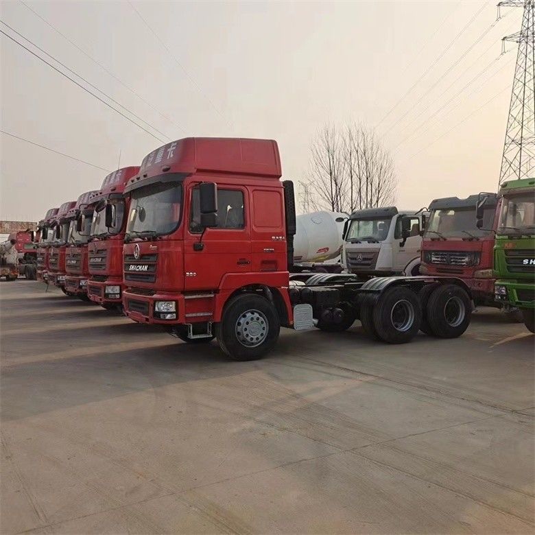 Shacman / FAW / Shacman / Beiben / Sinotruck Howo sử dụng LHD và RHD đơn hàng 6x4 đầu máy kéo