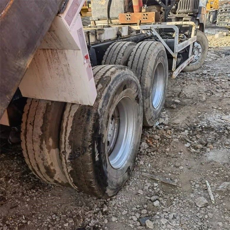 Hệ thống đa phương tiện được sử dụng HINO 6 * 4 Heavy Duty 700 Dump Truck cho xây dựng nặng