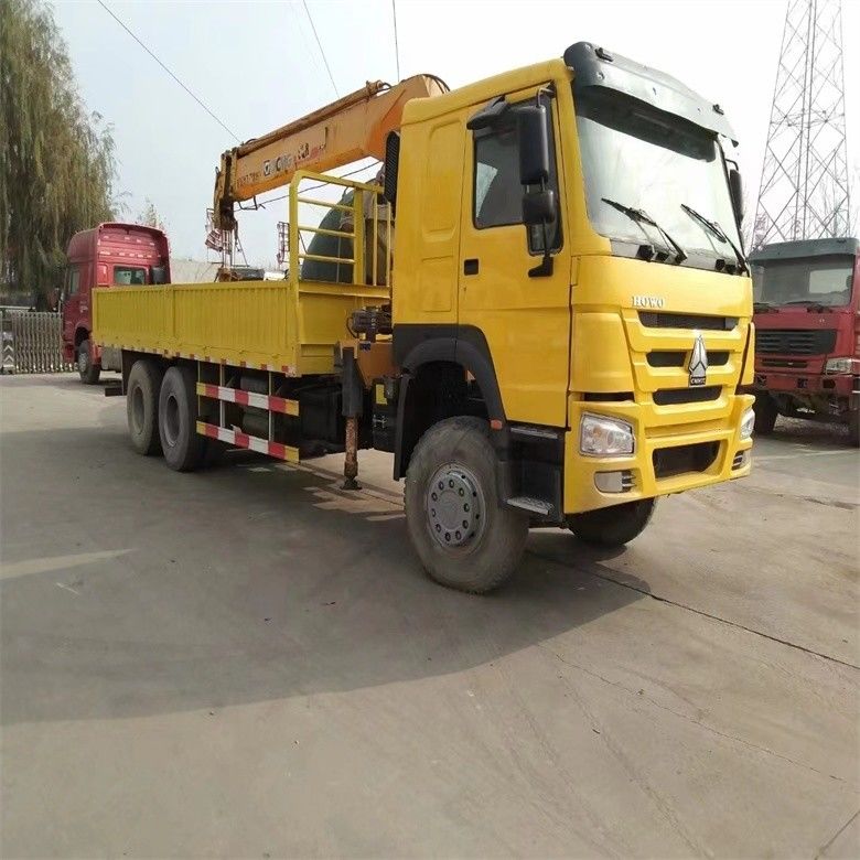 Sinotruk WD615 Động cơ mô hình 10 tấn xe tải gắn cần cẩu với xi lanh thủy lực gốc