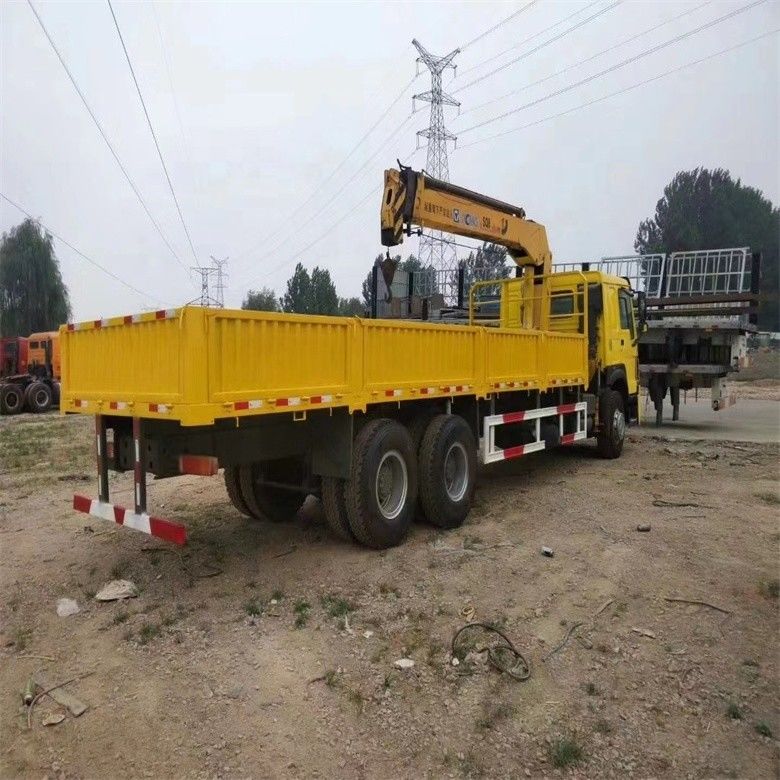 Sinotruk WD615 Động cơ mô hình 10 tấn xe tải gắn cần cẩu với xi lanh thủy lực gốc