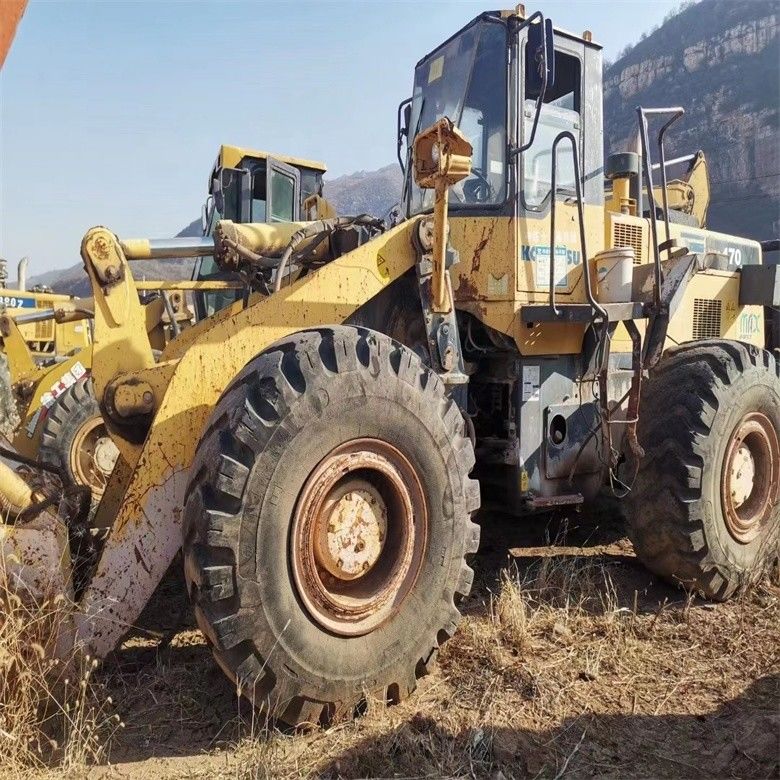 Tốt 2016 Komatsu WA470-3 Loader bánh xe 6,5 dung lượng khối 23 tấn tải giá cả phải chăng