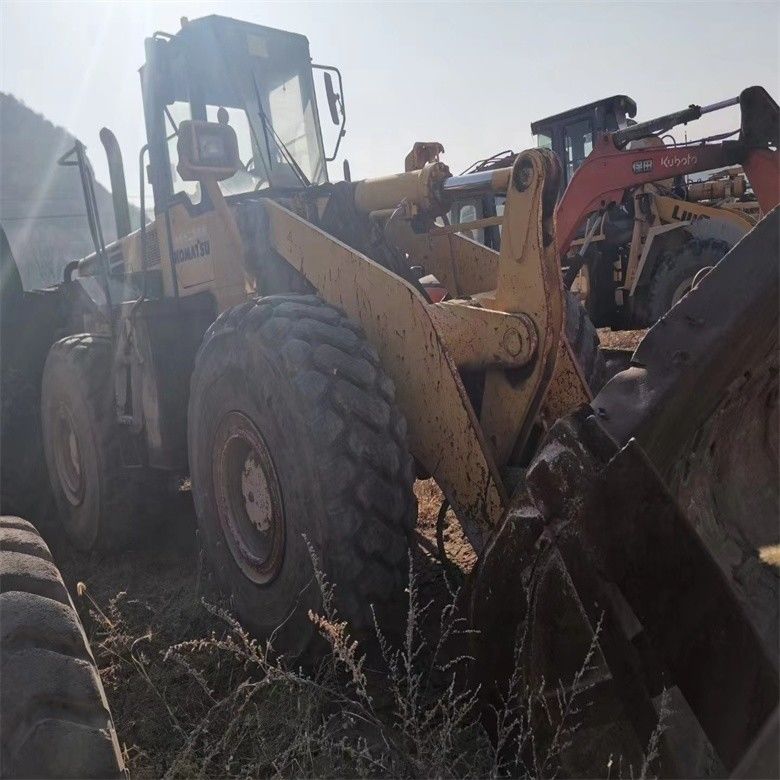 Tốt 2016 Komatsu WA470-3 Loader bánh xe 6,5 dung lượng khối 23 tấn tải giá cả phải chăng
