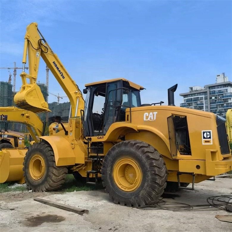 24 tấn sử dụng 966H Cat Loader bánh xe gốc từ Nhật Bản trong giờ làm việc thấp cho bán lẻ