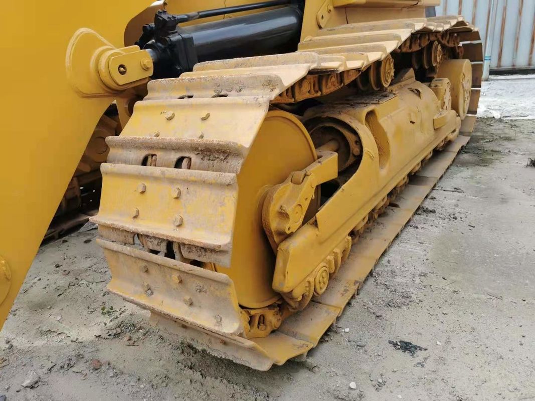 Máy tải bánh xe Nhật Bản sử dụng cho hoạt động mượt mà và di chuyển loại CAT 973