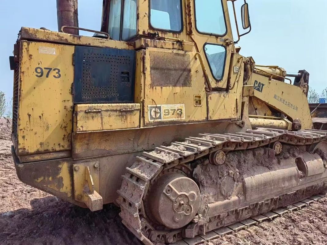 Máy tải bánh xe Nhật Bản sử dụng cho hoạt động mượt mà và di chuyển loại CAT 973