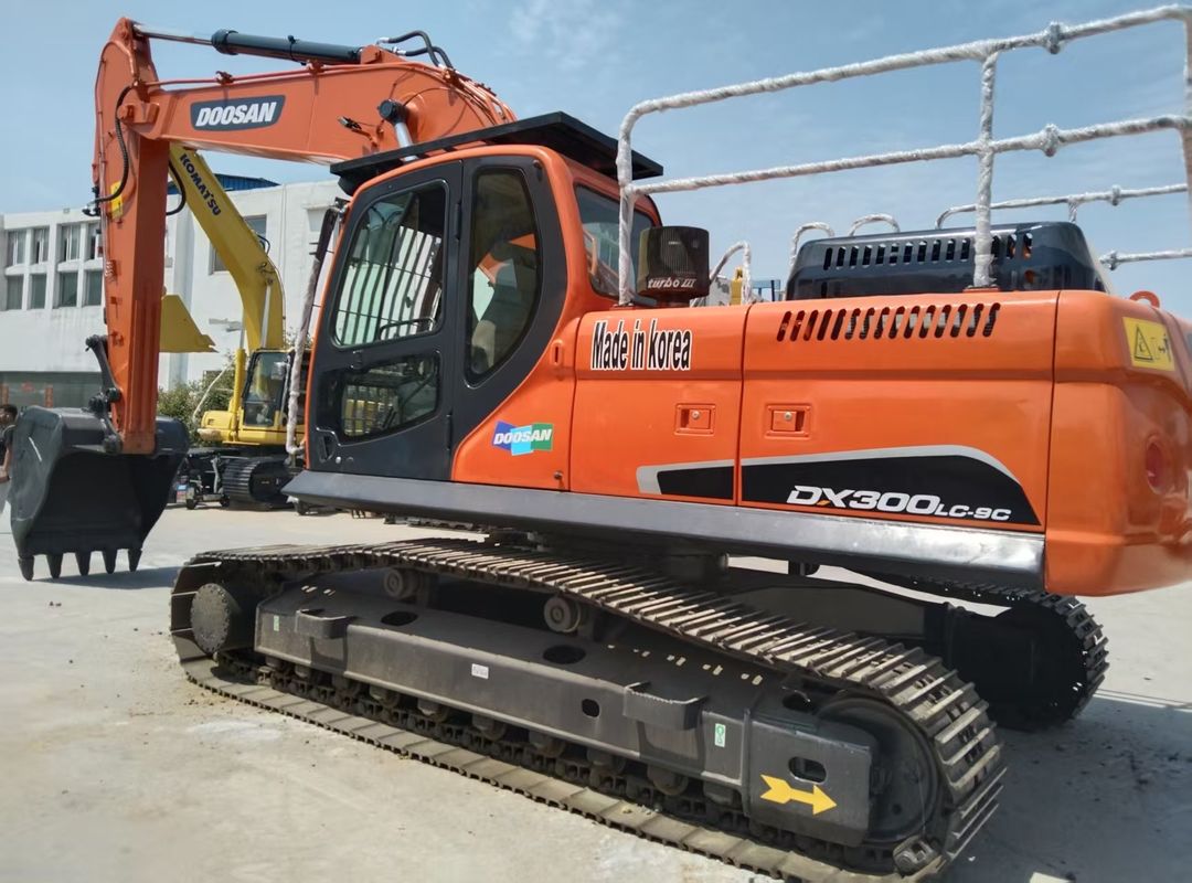 Sử dụng Doosan Crawler Excavator DX300LC-9C Transport Height 3.475M Hiệu suất cao