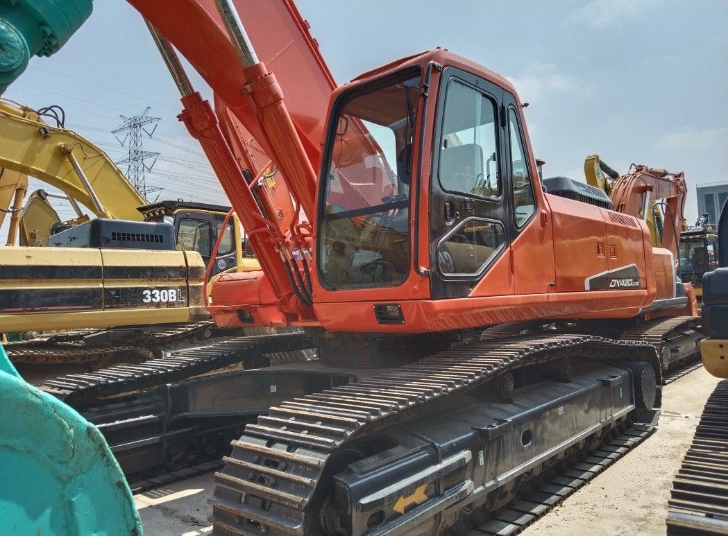 Doosan sử dụng DX420LC-9C Crawler Excavator bán