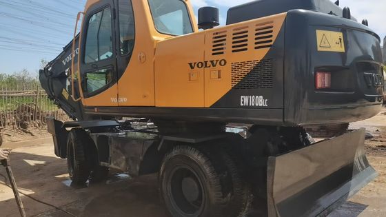 Máy đào bánh xe Volvo EW180BLC cũ 2022 Máy đào Volvo cũ